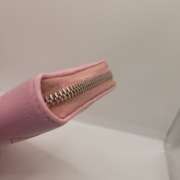 Gucci Pink Quilted Wallet - Picture 6 of 6